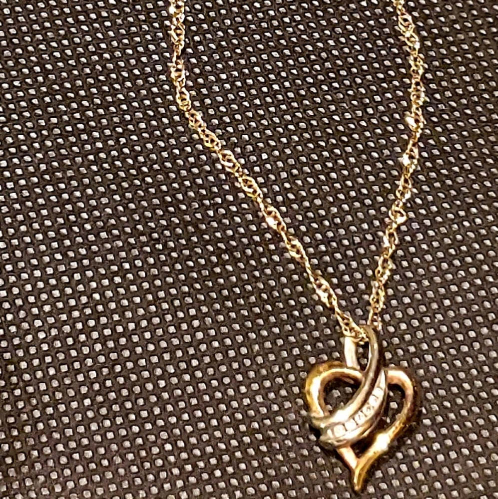 Diamond heart pendant and chain